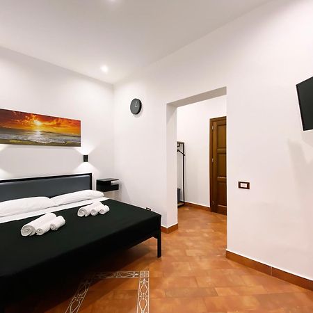 Aliva Room Lt Палермо Екстер'єр фото